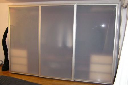 Schrank Raemy-Zunzer 01.jpg